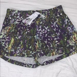 Lululemon spring break away shorts